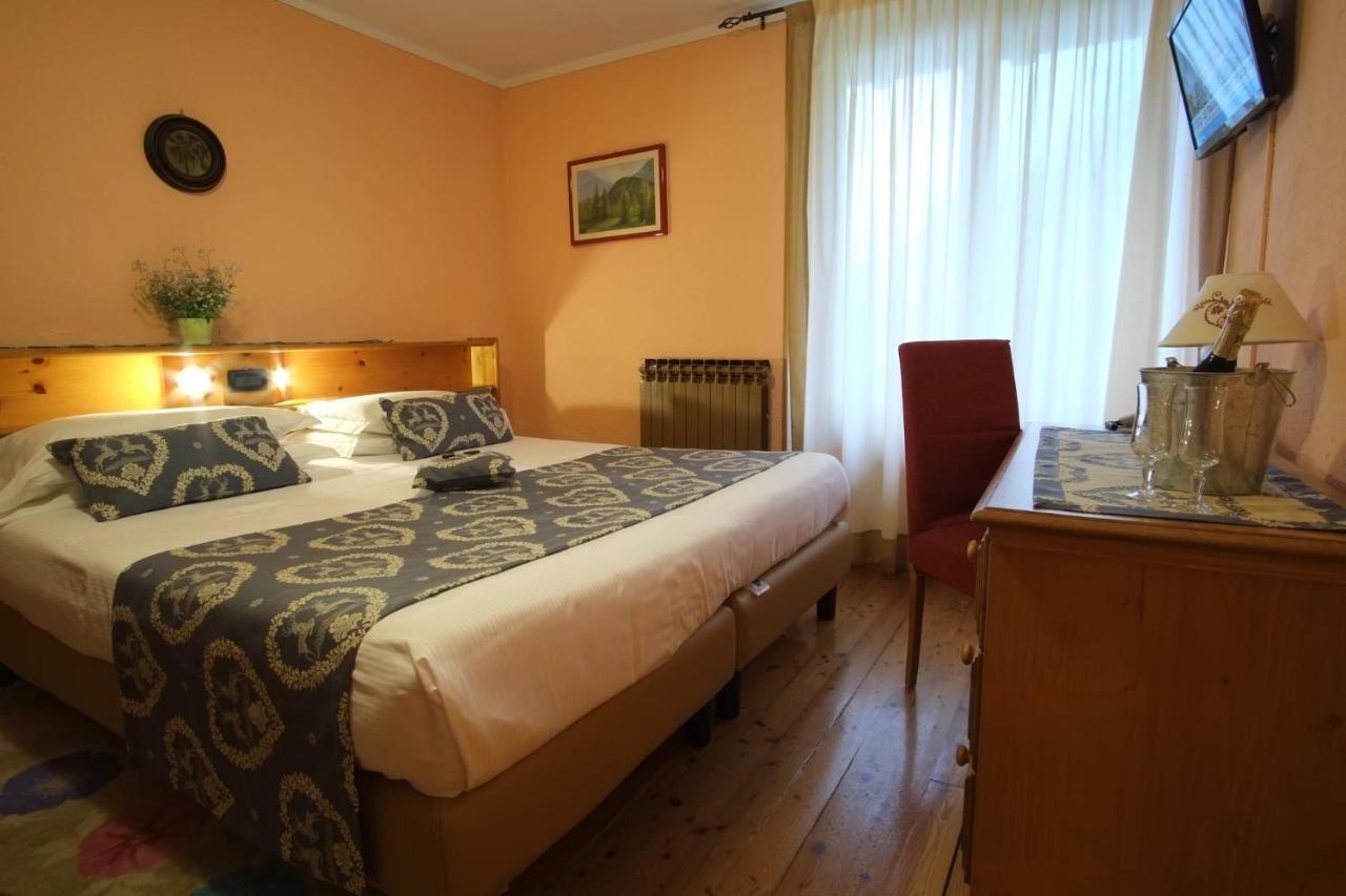 Hotel Granta Parey Rhêmes-Notre-Dame エクステリア 写真