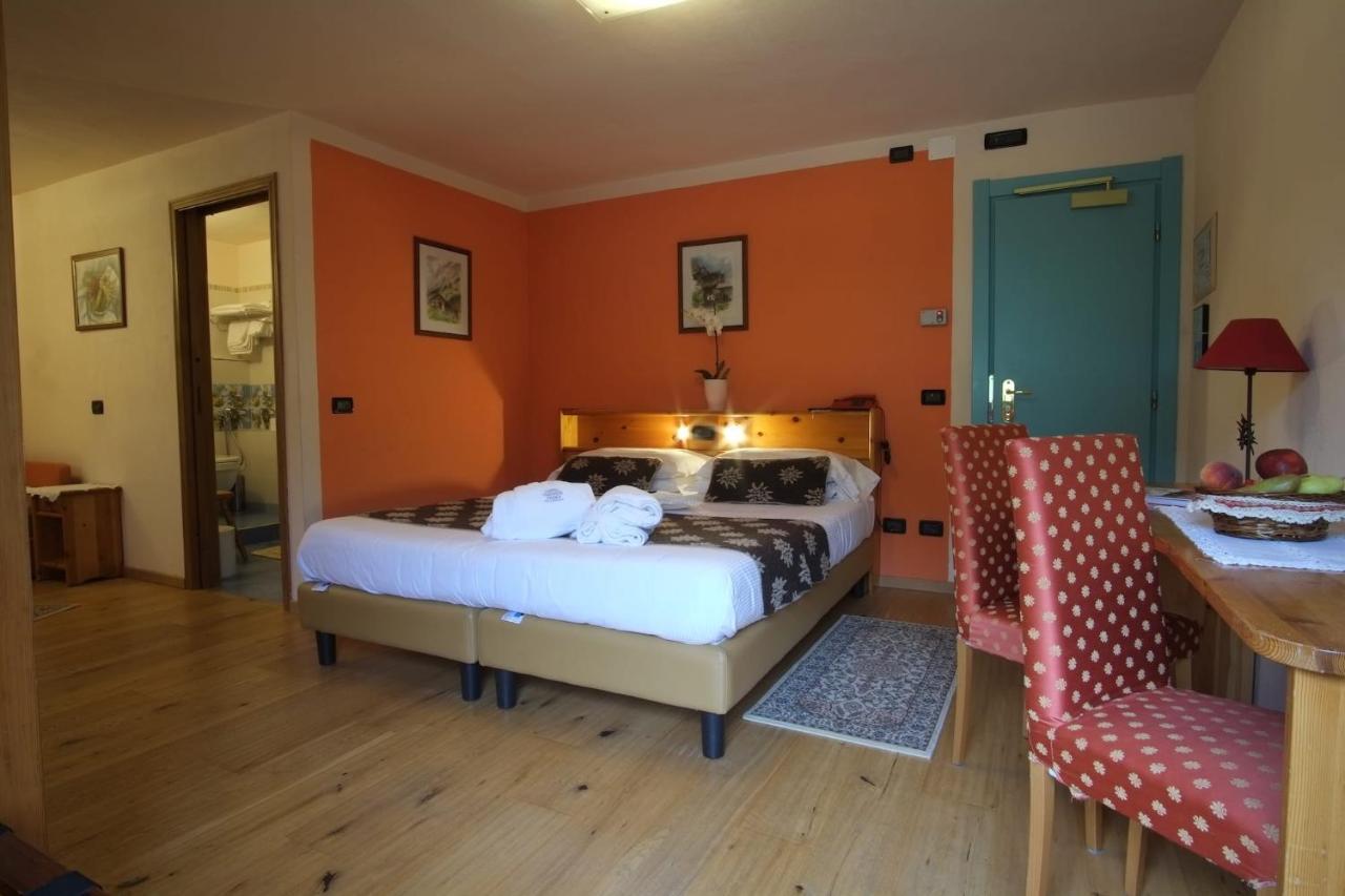 Hotel Granta Parey Rhêmes-Notre-Dame エクステリア 写真